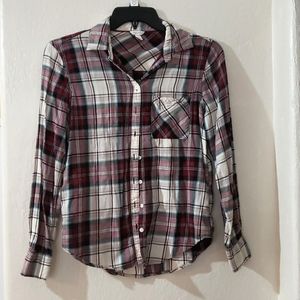 Aeropostale Red Plaid Long Sleeve Women's Flannel Medium